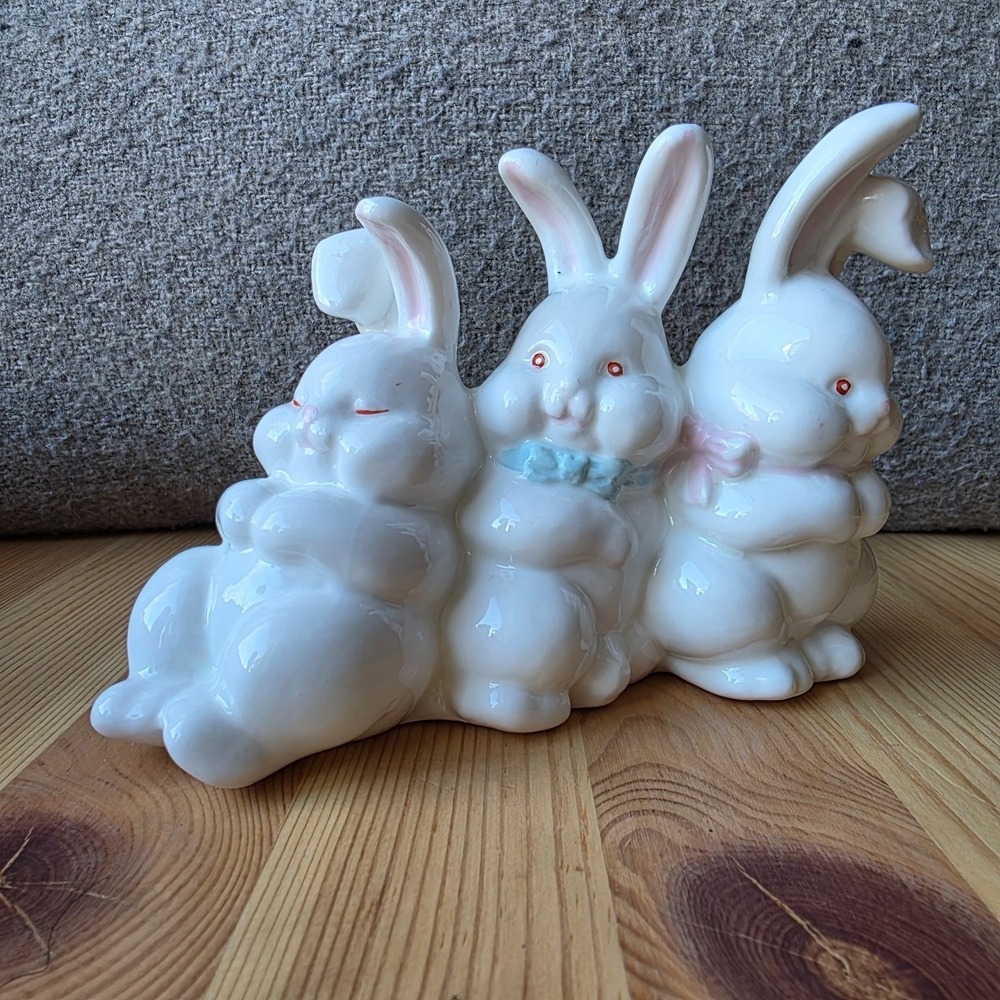 Vintage Ceramic Bunny Figurine Trio White Rabbits Decor Cute Rabbits - Picture 12 of 14